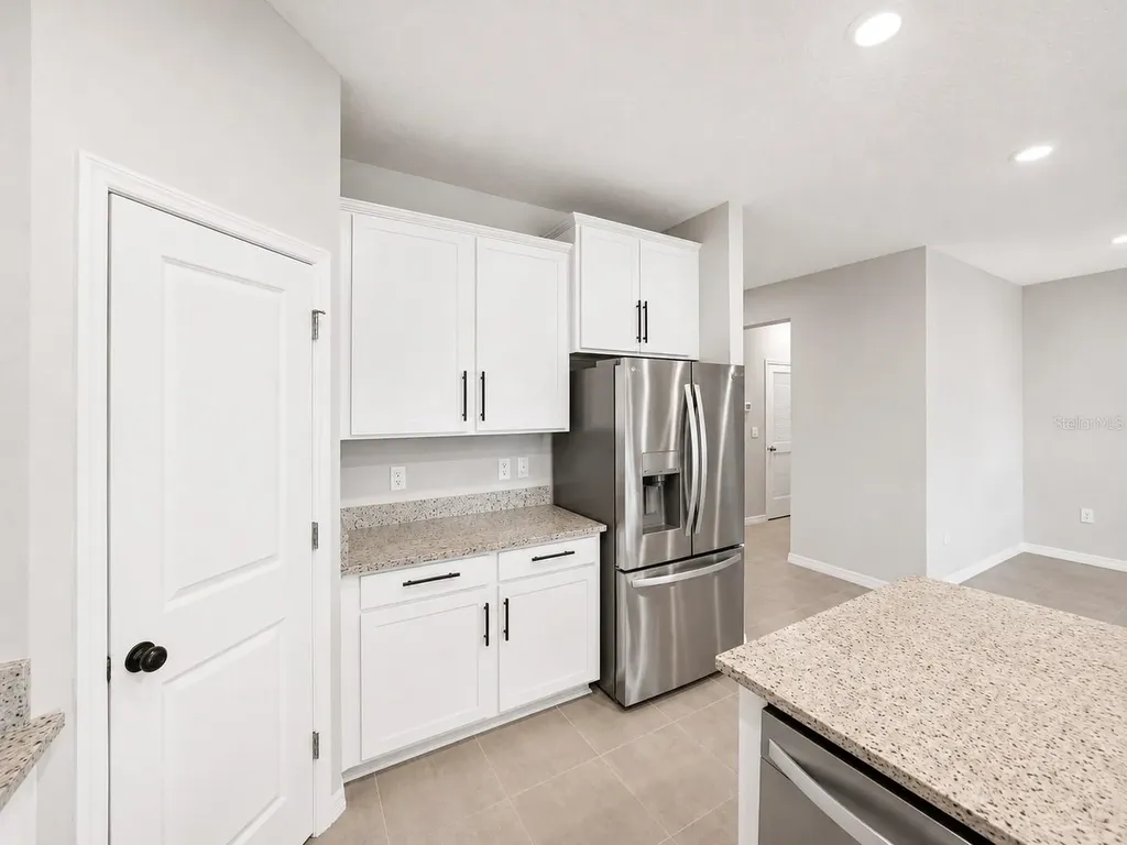 8469 Hardy Bay Loop Wesley Chapel FL 33545
