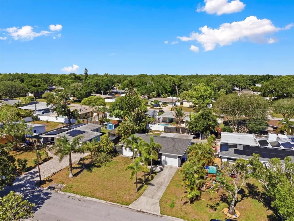 2150 76th Street N St Petersburg FL 33710