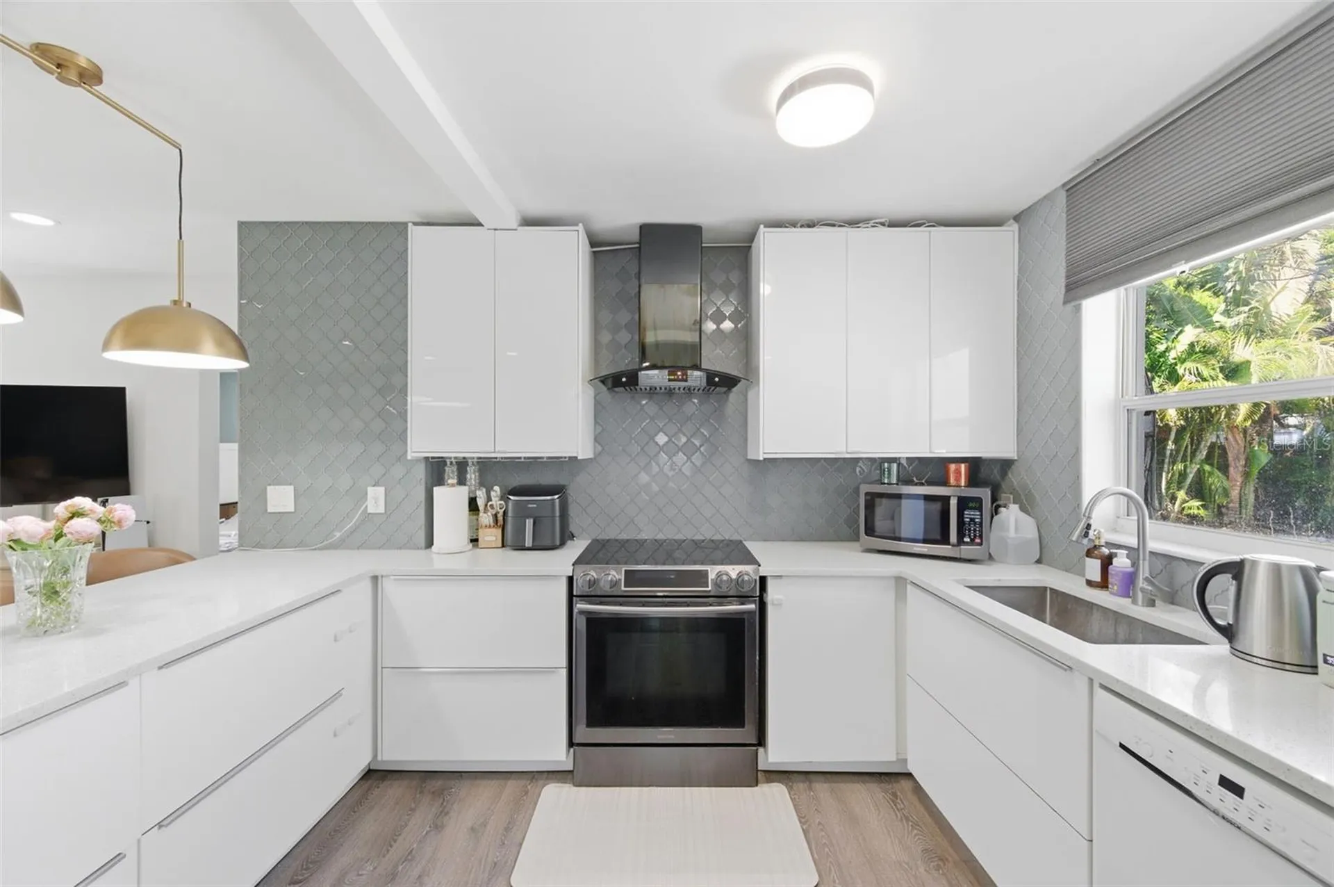 2150 76th Street N St Petersburg FL 33710