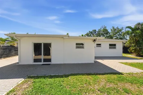 2150 76th Street N St Petersburg FL 33710