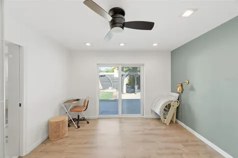 2150 76th Street N St Petersburg FL 33710