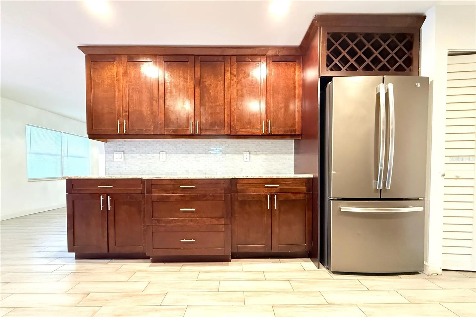 851 Sunridge Point Drive Seffner FL 33584