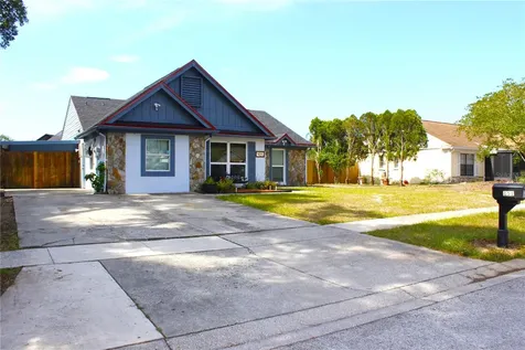 851 Sunridge Point Drive Seffner FL 33584