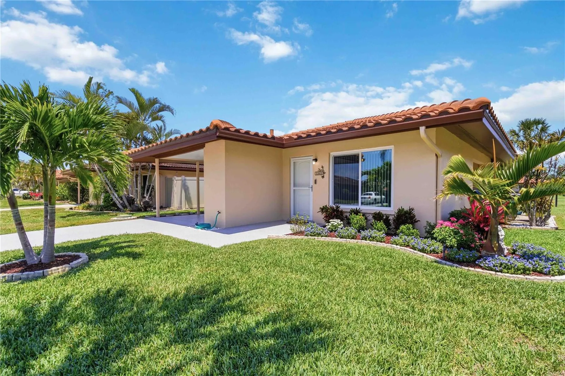 3303 Cambridge Avenue Bradenton FL 34207