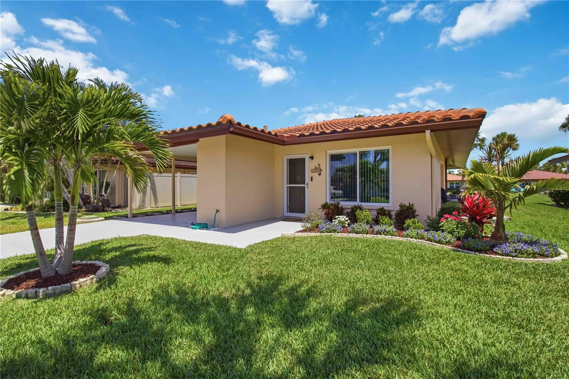 3303 Cambridge Avenue Bradenton FL 34207