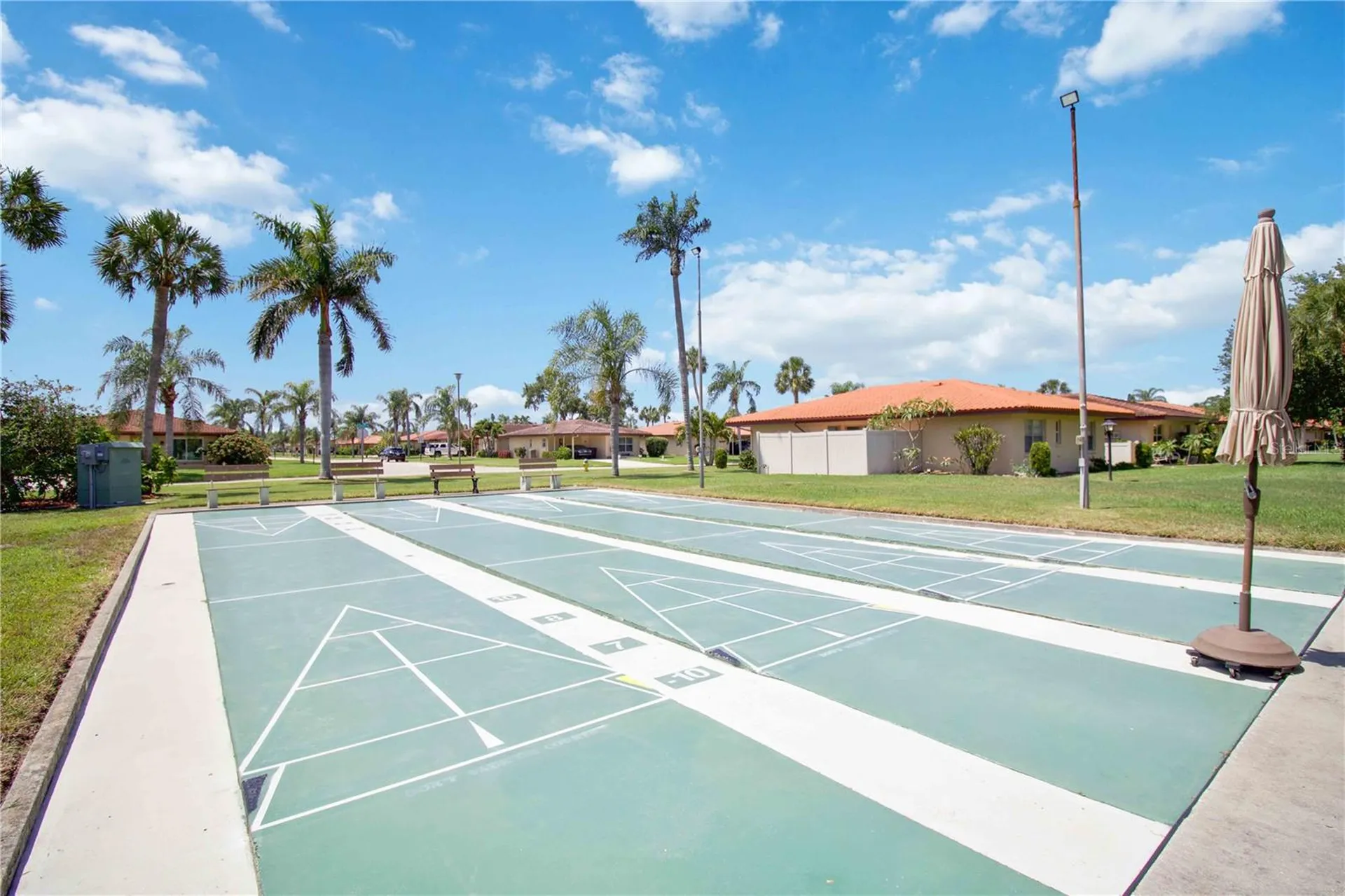 3303 Cambridge Avenue Bradenton FL 34207