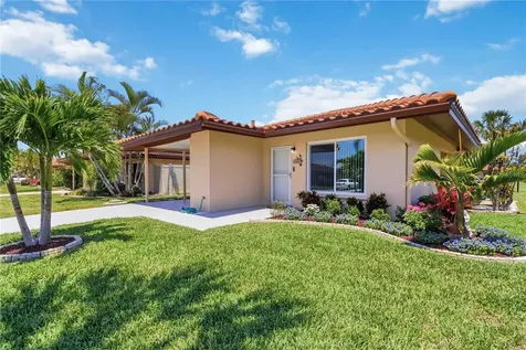 3303 Cambridge Avenue Bradenton FL 34207