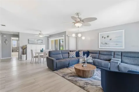 3303 Cambridge Avenue Bradenton FL 34207