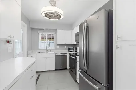 3303 Cambridge Avenue Bradenton FL 34207