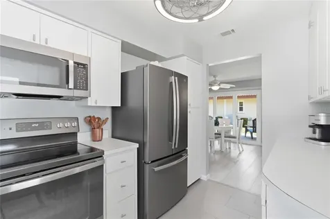 3303 Cambridge Avenue Bradenton FL 34207