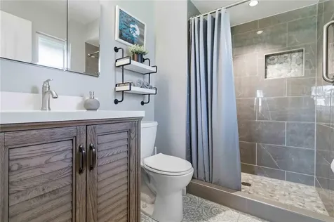 3303 Cambridge Avenue Bradenton FL 34207