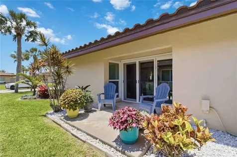 3303 Cambridge Avenue Bradenton FL 34207