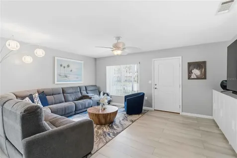 3303 Cambridge Avenue Bradenton FL 34207