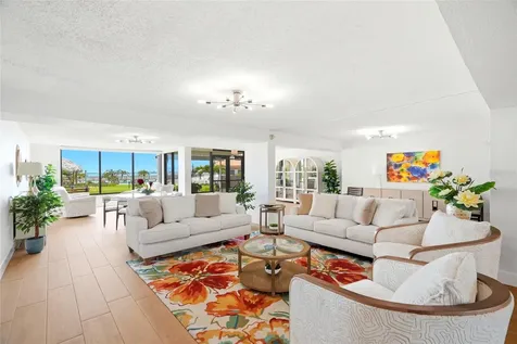 634 Edgewater Drive Dunedin FL 34698