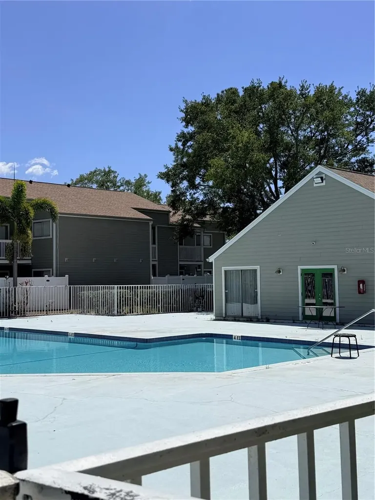 7298 Ulmerton Road Largo FL 33771