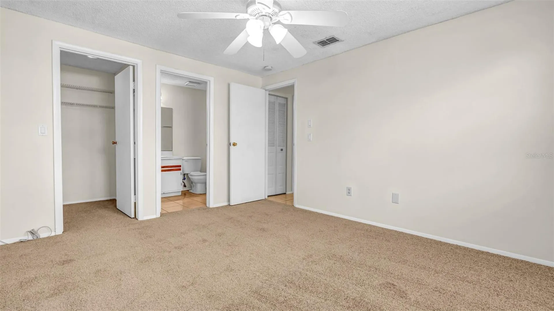 122 Loblolly Court Oldsmar FL 34677