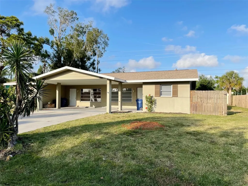1941-1943 Forked Creek Drive Englewood FL 34223