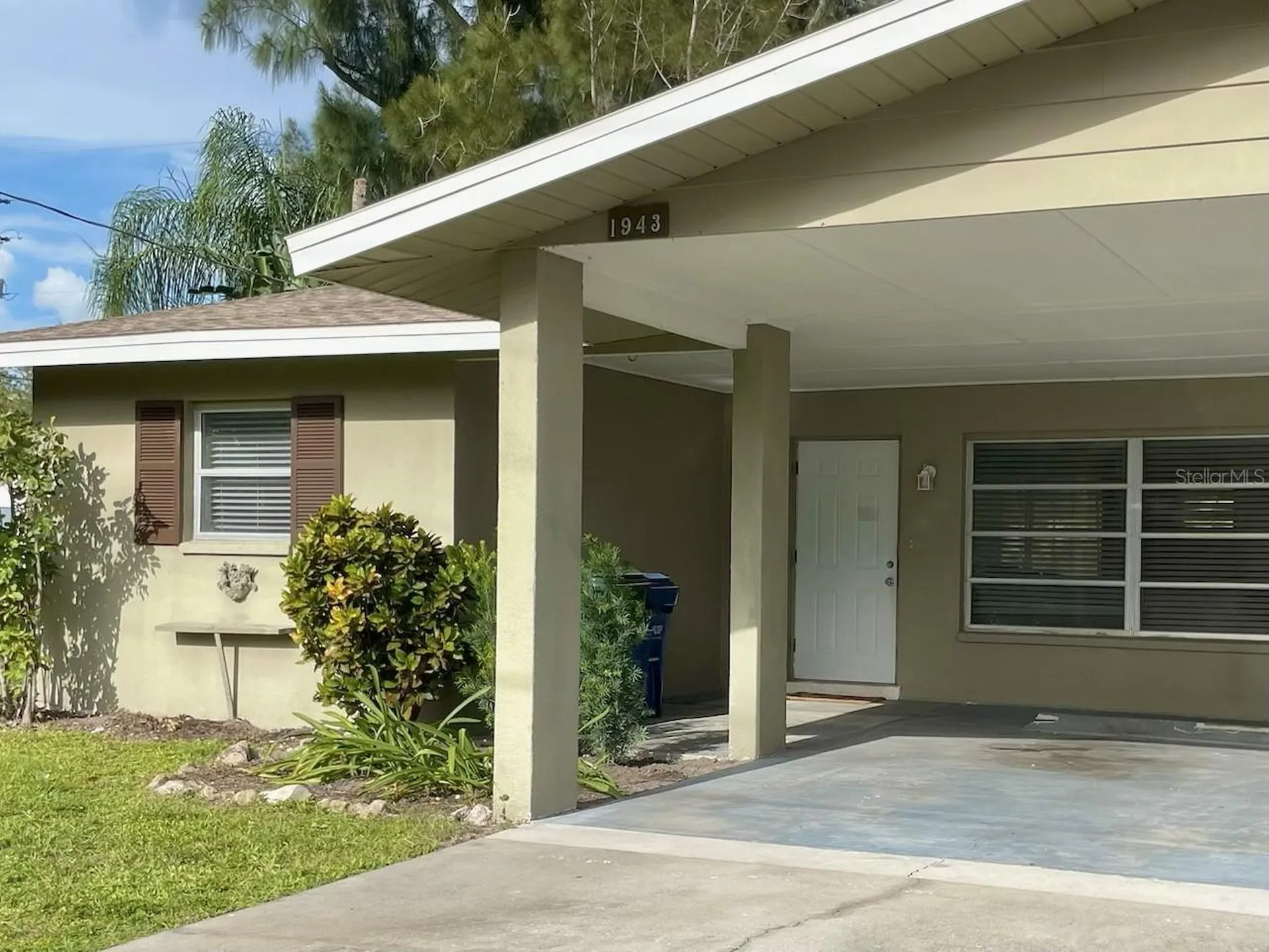 1941-1943 Forked Creek Drive Englewood FL 34223