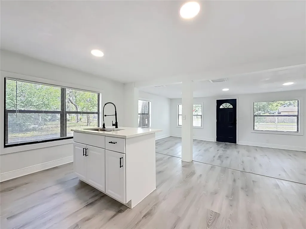 8414 N 20th Street Tampa FL 33604