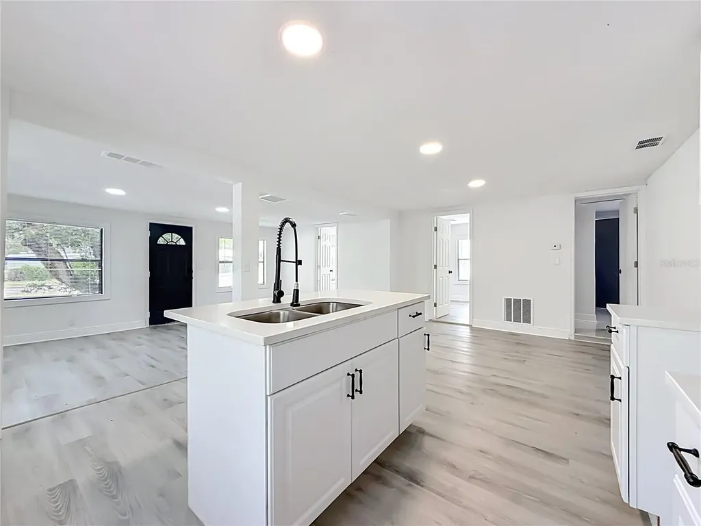 8414 N 20th Street Tampa FL 33604