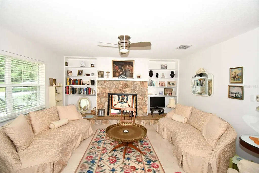2898 Alameda Del Norte Eustis FL 32726