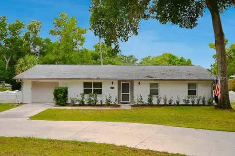 2898 Alameda Del Norte Eustis FL 32726