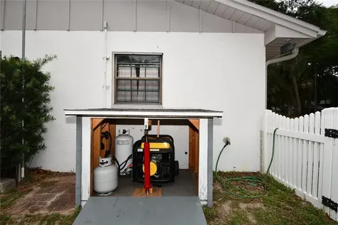 2898 Alameda Del Norte Eustis FL 32726