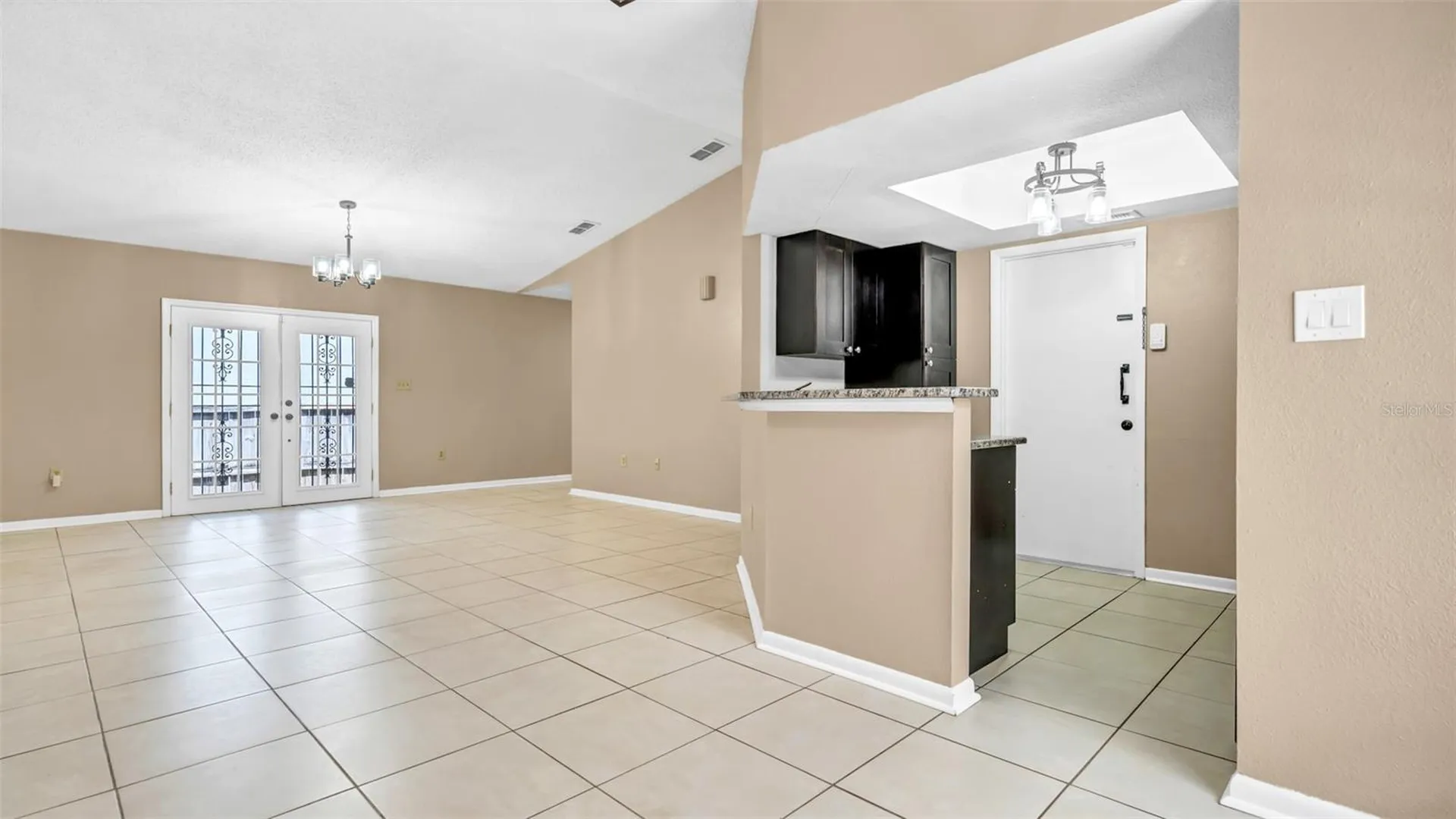 2610 E Lake Avenue Tampa FL 33610
