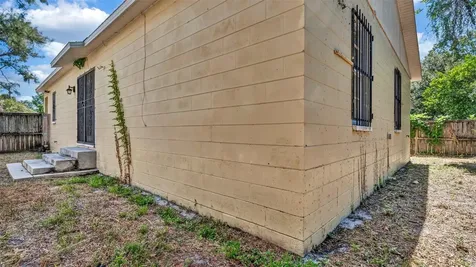 2610 E Lake Avenue Tampa FL 33610
