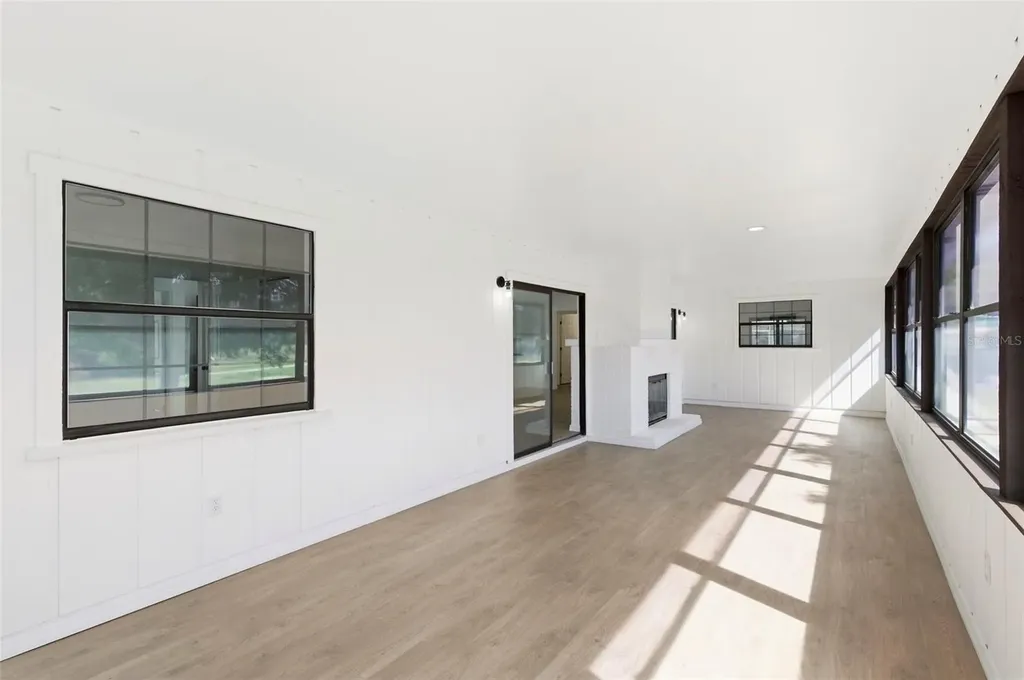 7457 Galloway Road Weeki Wachee FL 34613