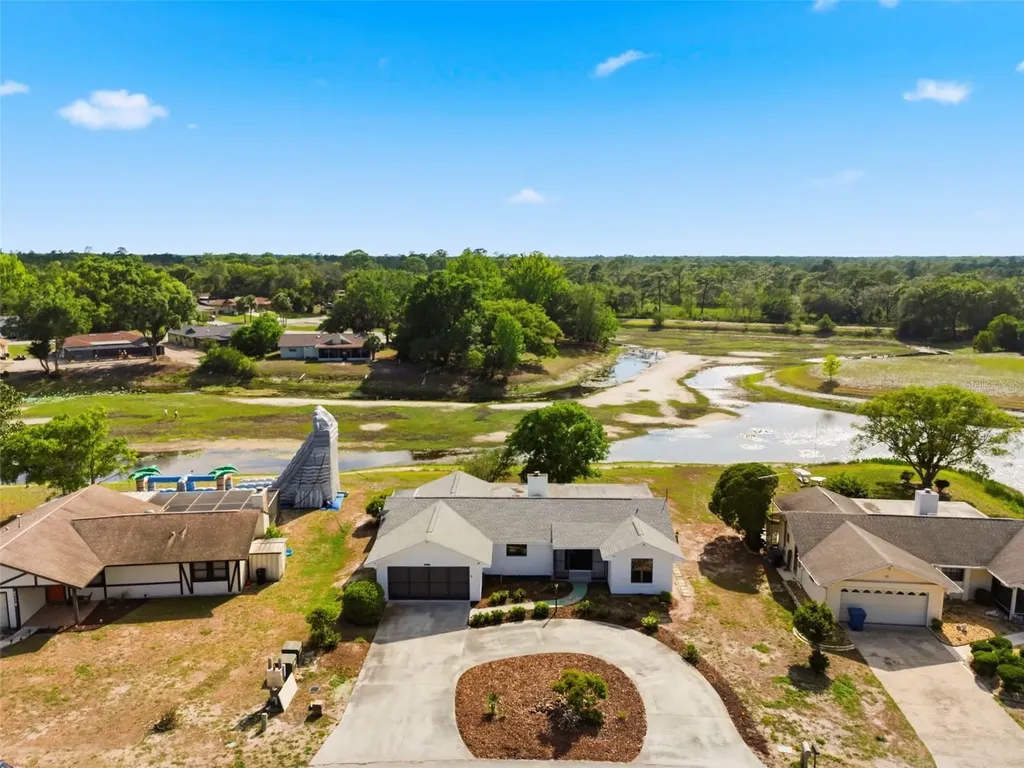 7457 Galloway Road Weeki Wachee FL 34613