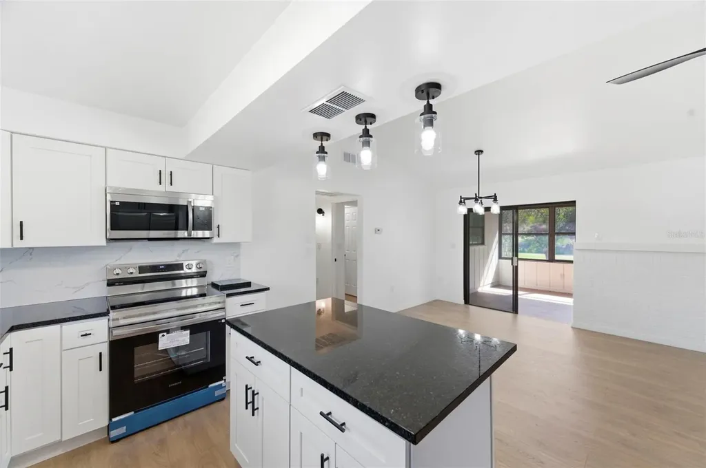 7457 Galloway Road Weeki Wachee FL 34613