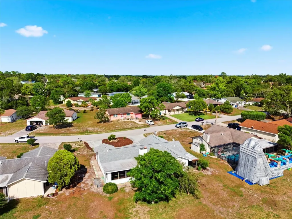 7457 Galloway Road Weeki Wachee FL 34613