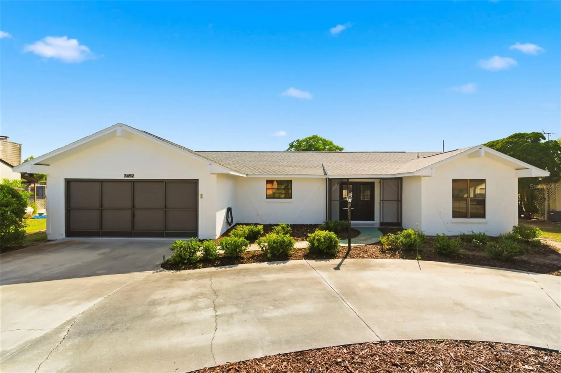 7457 Galloway Road Weeki Wachee FL 34613