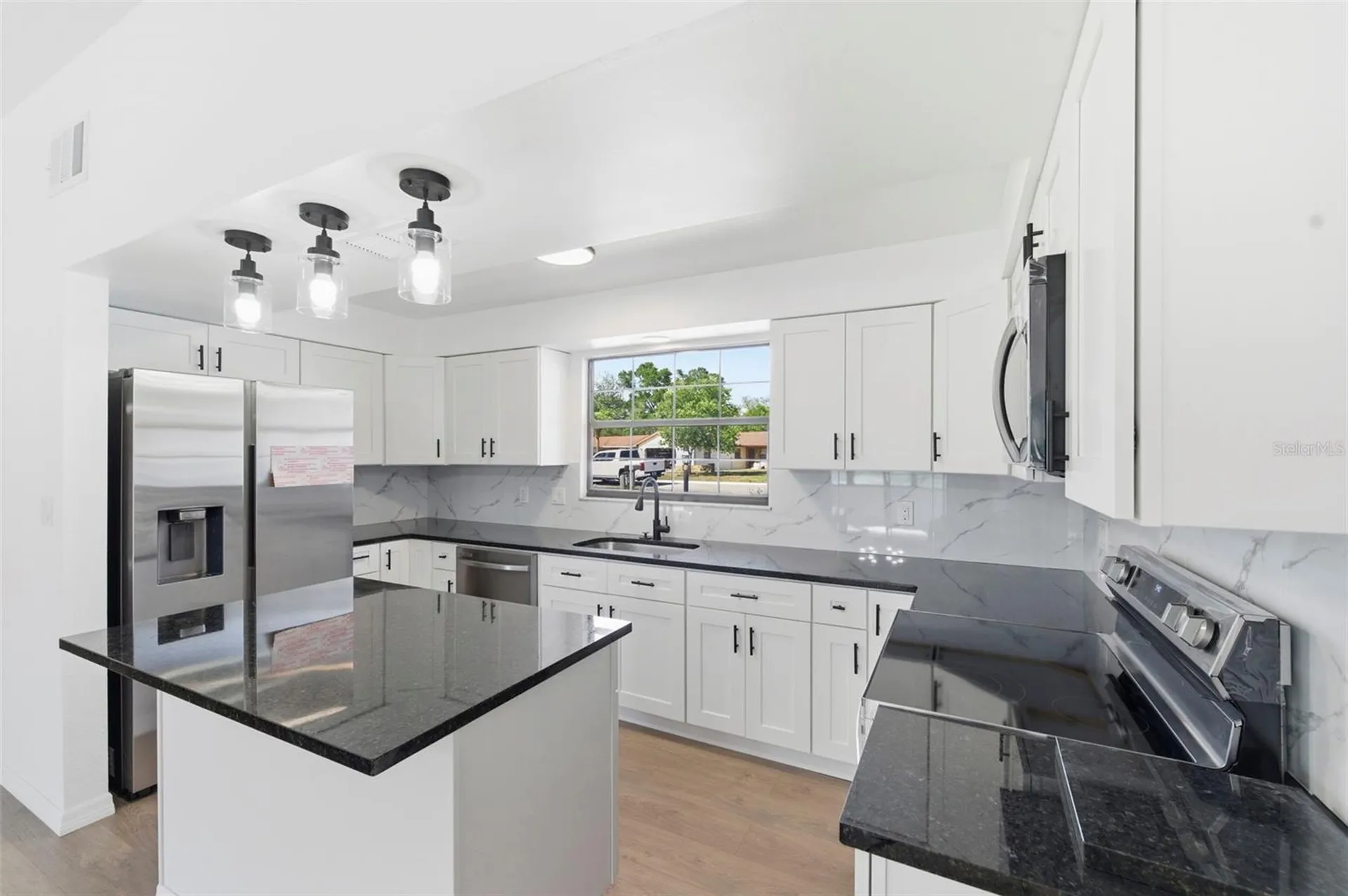 7457 Galloway Road Weeki Wachee FL 34613