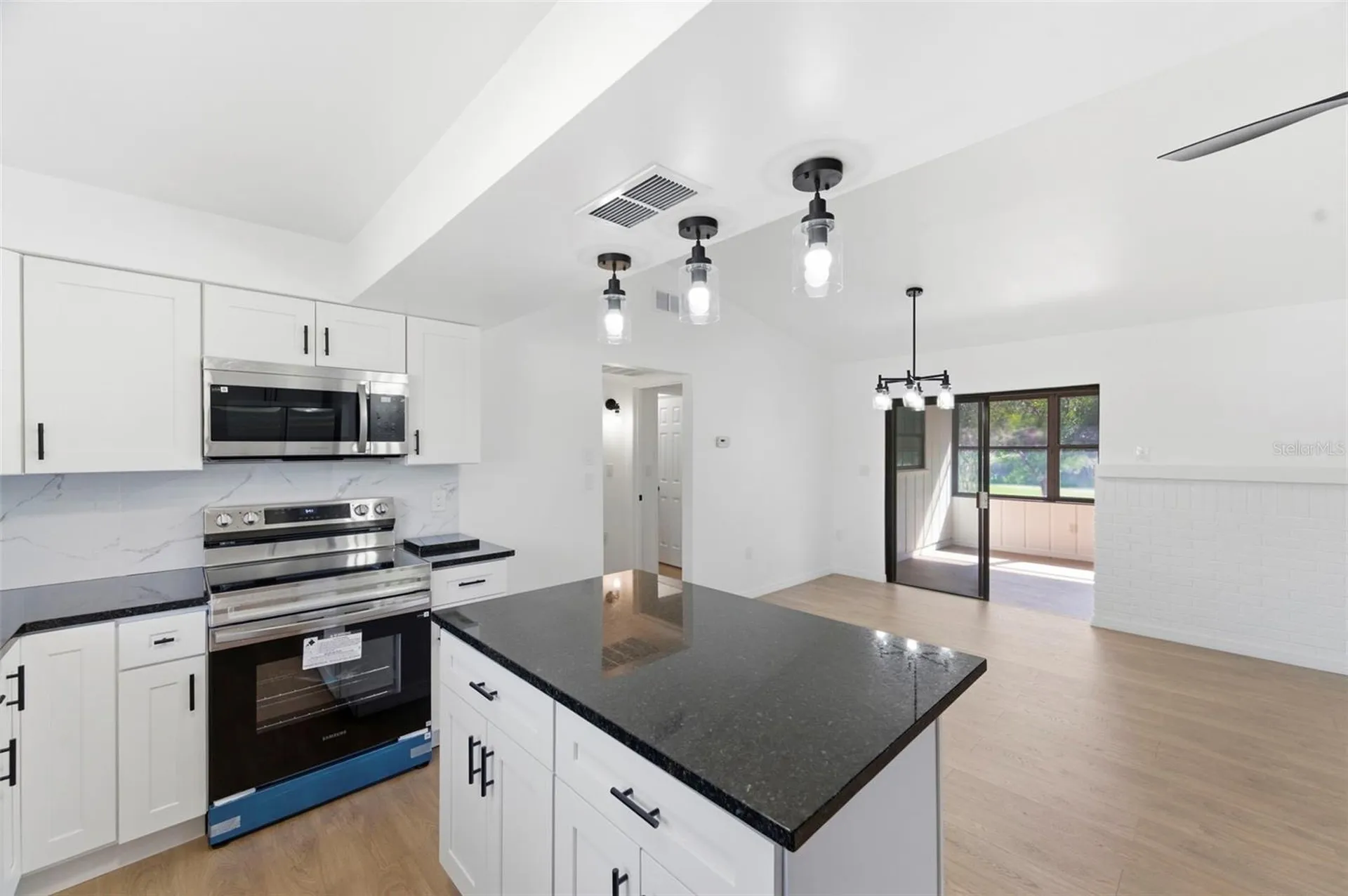 7457 Galloway Road Weeki Wachee FL 34613
