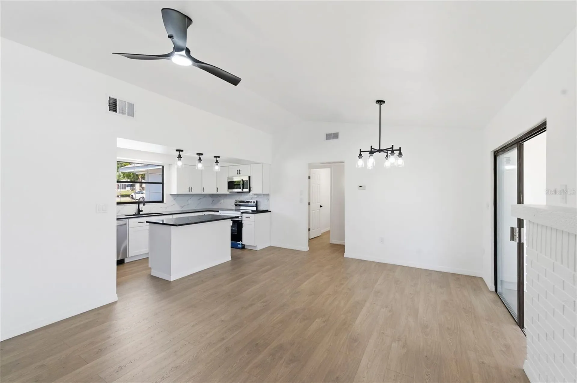7457 Galloway Road Weeki Wachee FL 34613