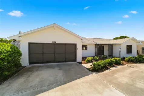 7457 Galloway Road Weeki Wachee FL 34613