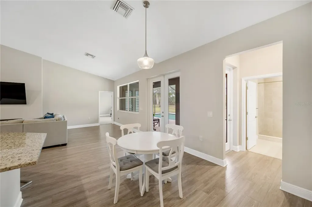 10920 Flint Estates Drive Thonotosassa FL 33592