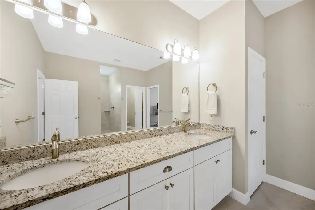 10920 Flint Estates Drive Thonotosassa FL 33592