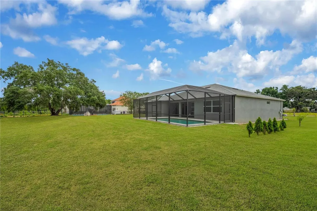 10920 Flint Estates Drive Thonotosassa FL 33592