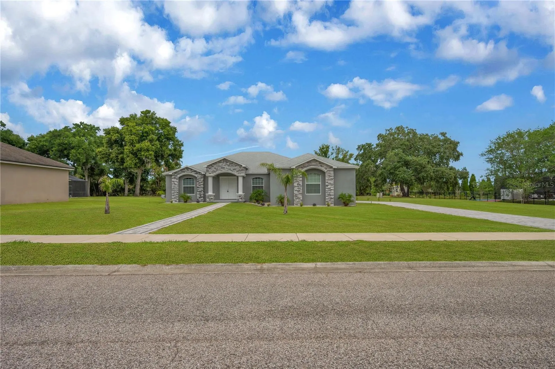 10920 Flint Estates Drive Thonotosassa FL 33592