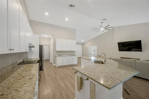 10920 Flint Estates Drive Thonotosassa FL 33592