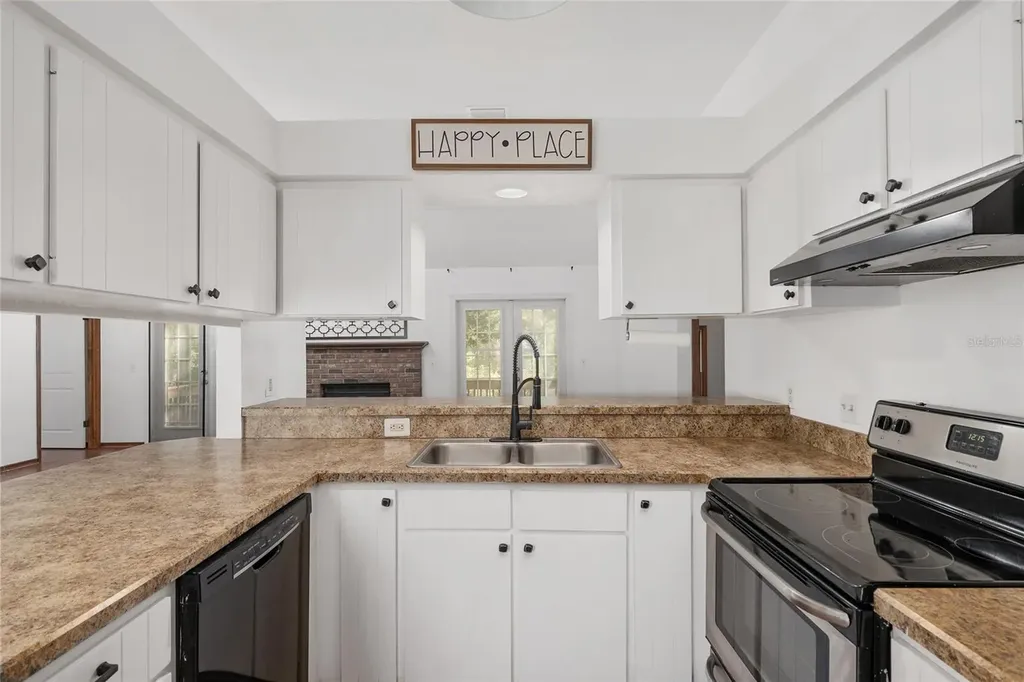 8305 SW 46th Lane Gainesville FL 32608