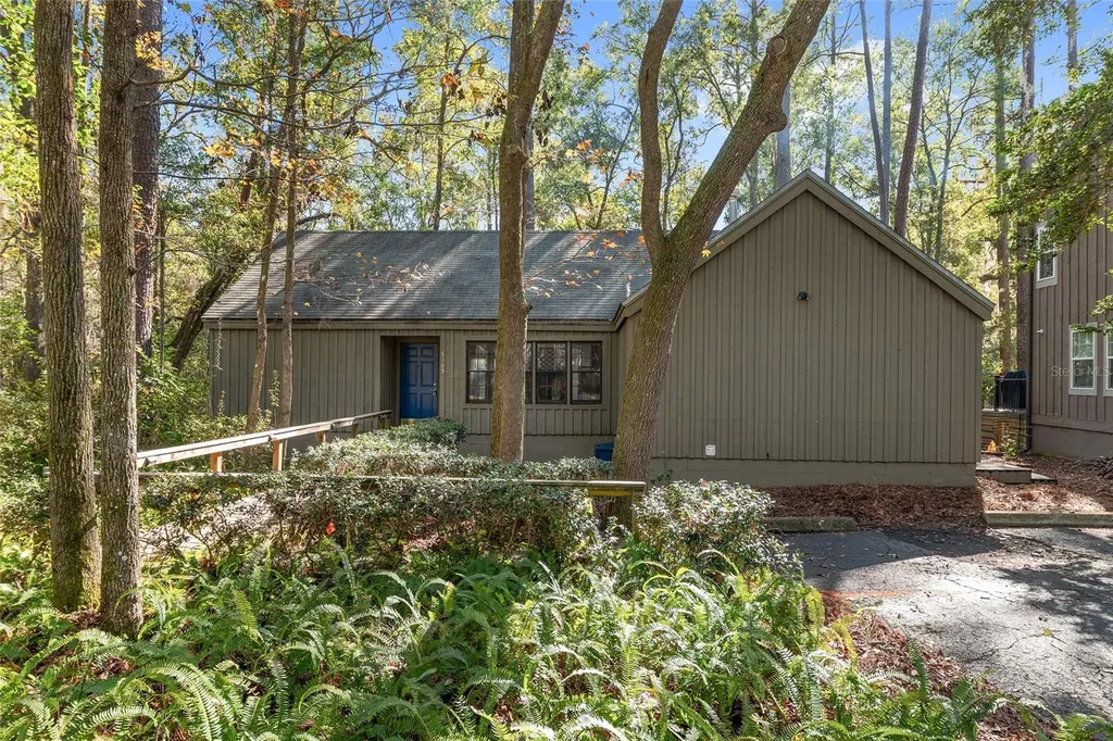 8305 SW 46th Lane Gainesville FL 32608