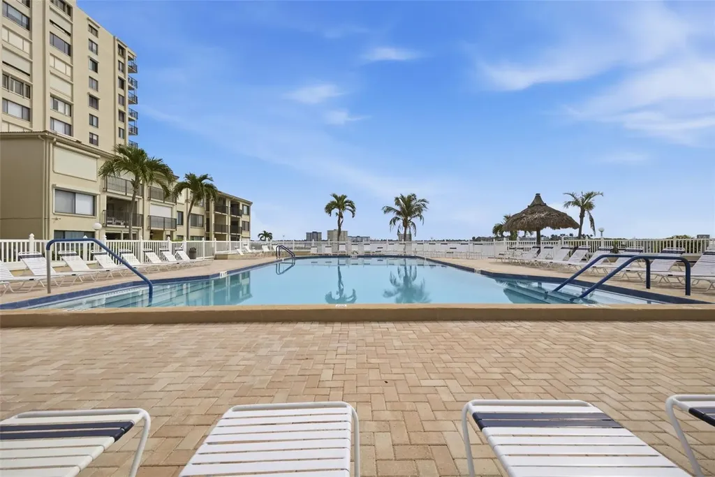 6322 Palma Del Mar Boulevard S St Petersburg FL 33715