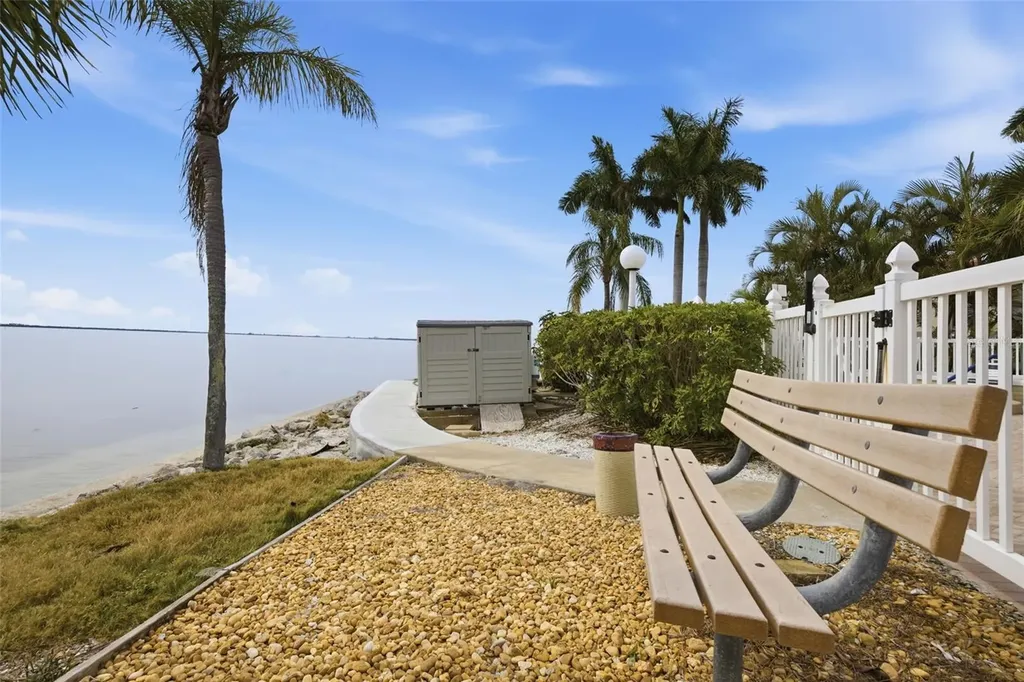 6322 Palma Del Mar Boulevard S St Petersburg FL 33715