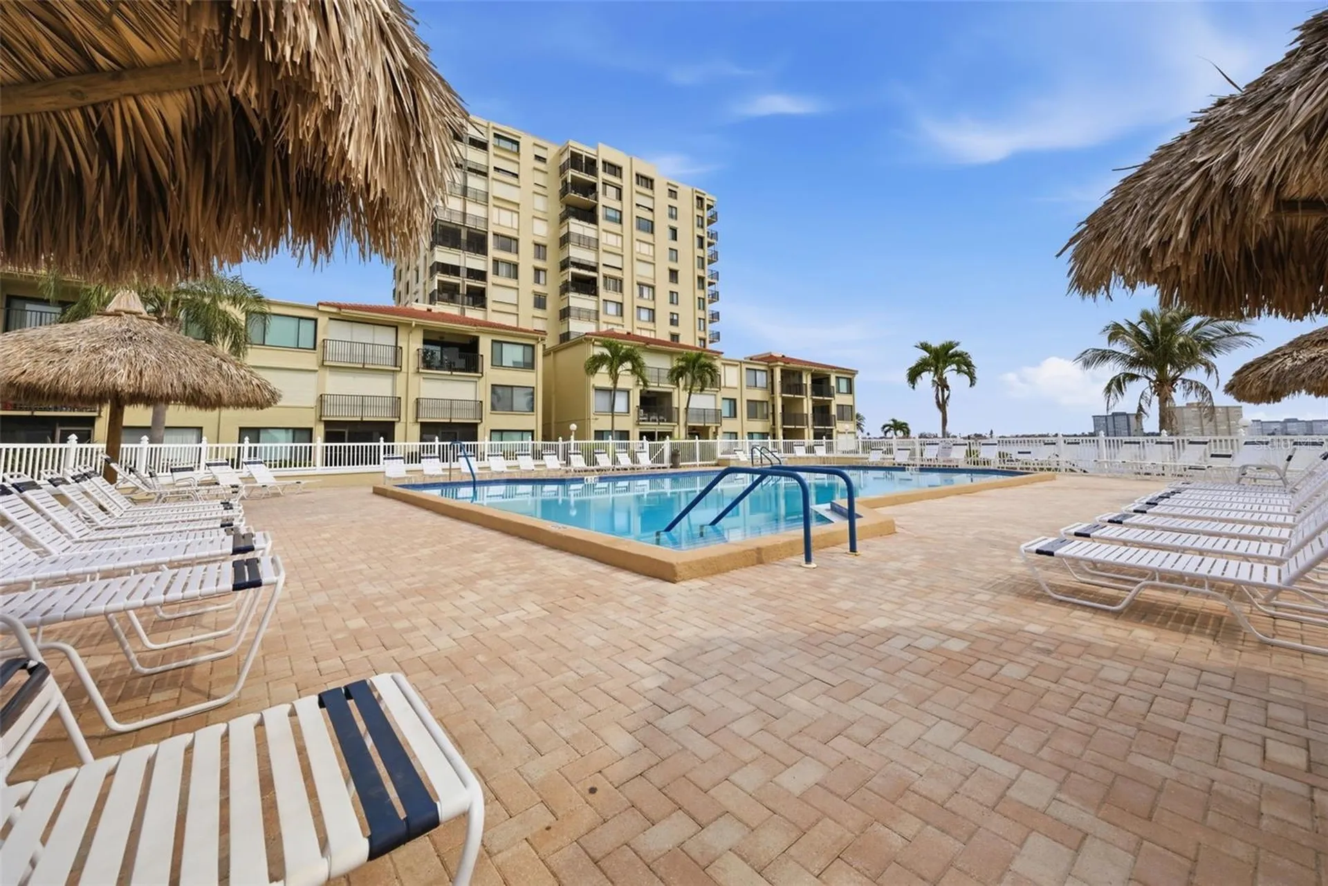 6322 Palma Del Mar Boulevard S St Petersburg FL 33715