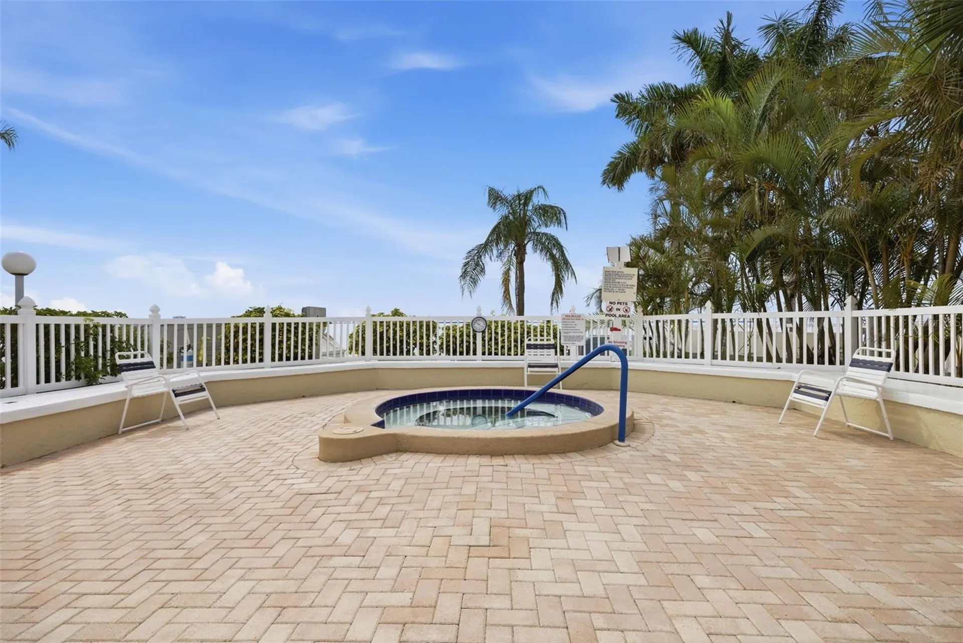 6322 Palma Del Mar Boulevard S St Petersburg FL 33715