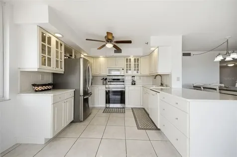 6322 Palma Del Mar Boulevard S St Petersburg FL 33715